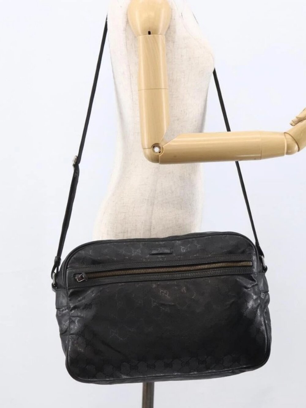 GUCCI GG Implementation Shoulder Bag PVC Black Silver 211107 Auth bs33520